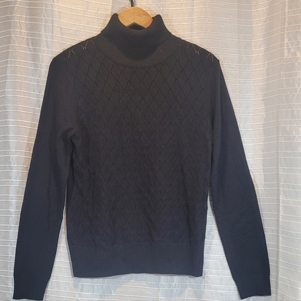 Eclectic Black Turtle Neck Sweater size M